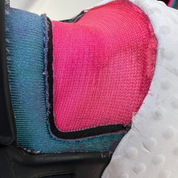 Youth shoes sz 7Y NIKE Huarache Running Athletic Sneaker - Picture 4 of 14